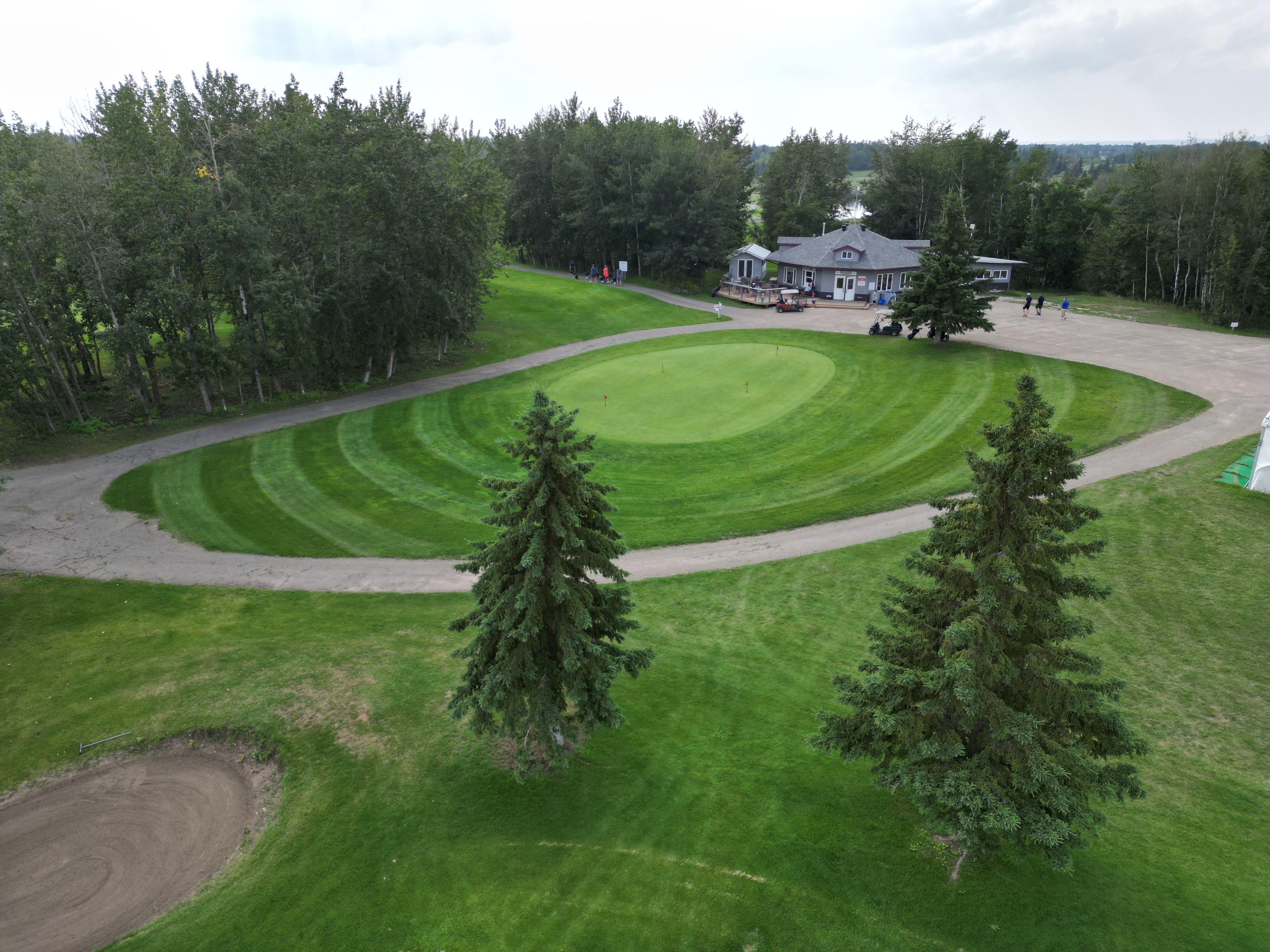 Aerial view of Edmonton Springs Golf Course